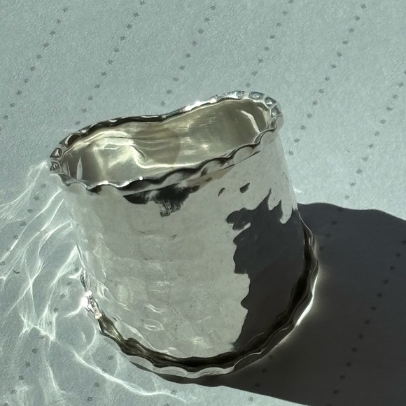 925 White Gold Rhodium Silver Ring Hammered Modern size 9 - Picture 5 of 10